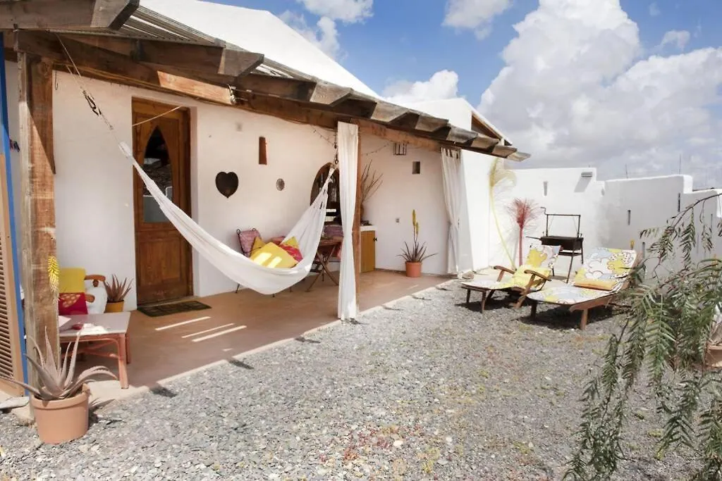 Alegria Aire - Eco Retreat Finca Artis Tirma Tarajalejo Apartment